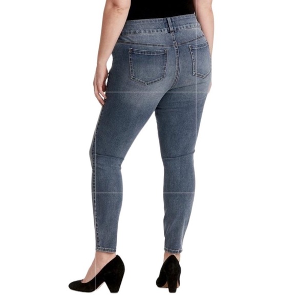 TORRID Button Fly Ultimate Stretch Skinny Ankle Blue Jean Jeggings ECU - Picture 3 of 8